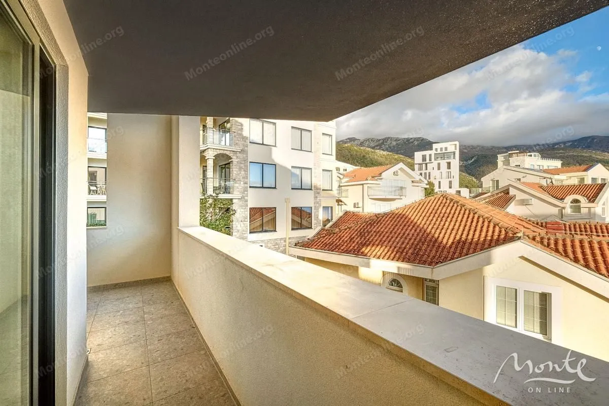 Sale, one bedroom apartment, 66m², Bečići, Budva