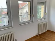 Izdavanje, četvorosoban stan, 135m², Savski Venac, Beograd - image 9