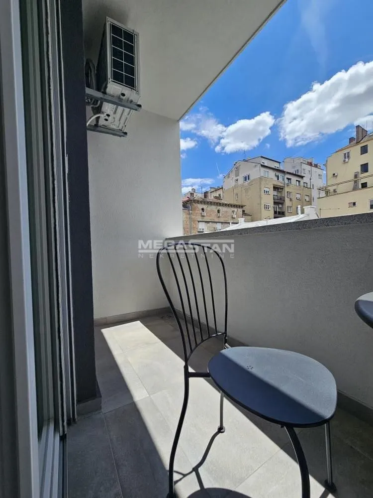 Rent, one bedroom apartment, 45m², Đeram Pijaca, Beograd