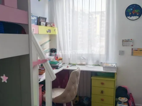 Izdavanje, trosoban stan, 65m², Višnjička Banja, Palilula Sve Podlokacije - image 11