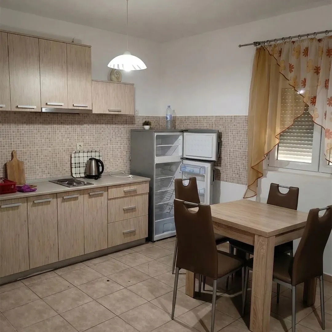 Sale, house, 400m², Zagrađe, Bar