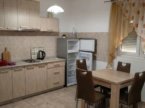 Prodaja, kuća, 400m², Zagrađe, Bar - image 10