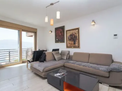Rent, two bedroom apartment, 70m², Opatovo, Tivat