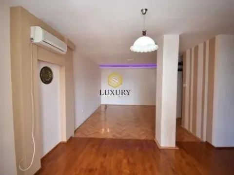 Prodaja, jednosoban stan, 58m², Blok 6, Podgorica - image 3