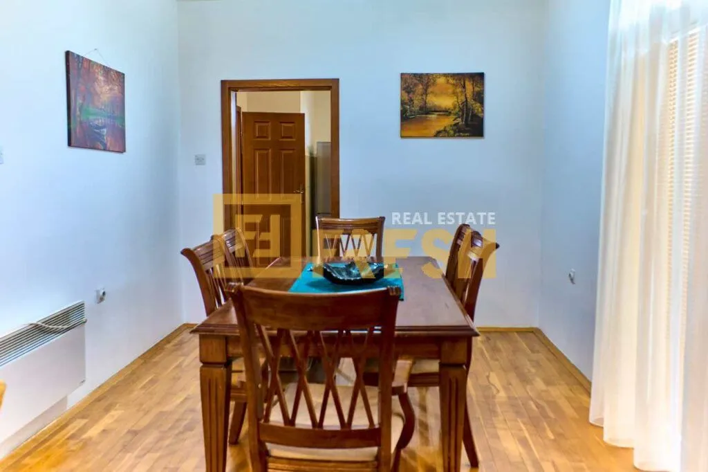 Izdavanje, kuća, 160m², Tološi, Podgorica
