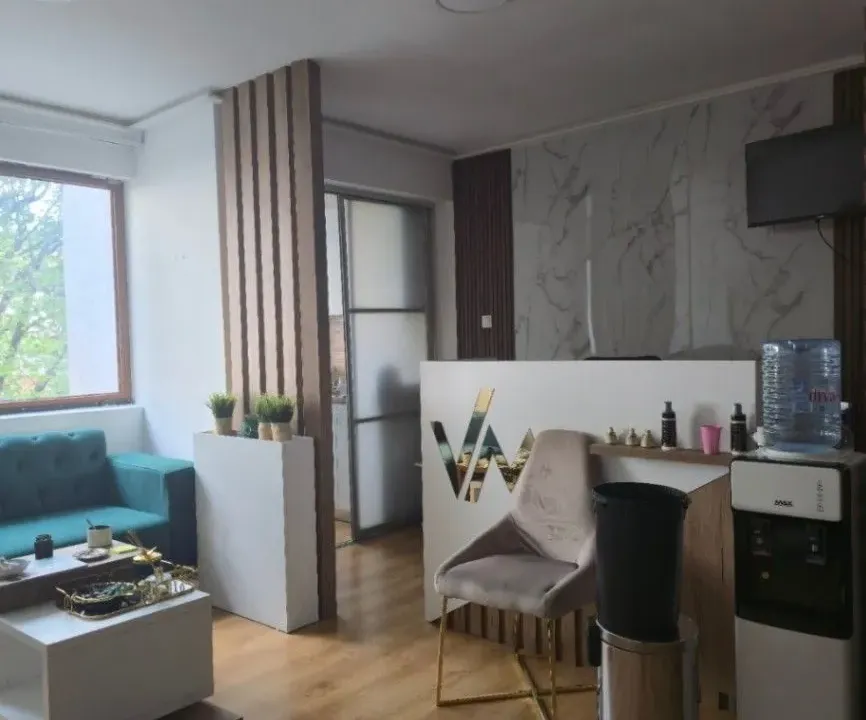 Izdavanje, poslovni prostor, 90m², Preko Morače, Podgorica