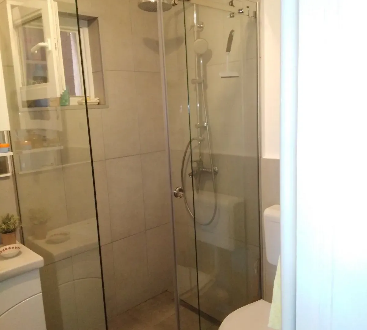 Prodaja, kuća, 250m², Dušanovac, Voždovac Sve Podlokacije