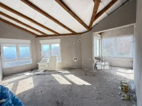 Prodaja, kuća, 200m², Danilovgrad, Crna Gora - image 14