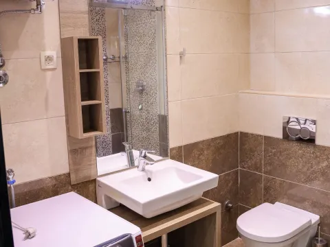 Sale, three bedroom apartment, 152m², Petrovac, Budva - image 7