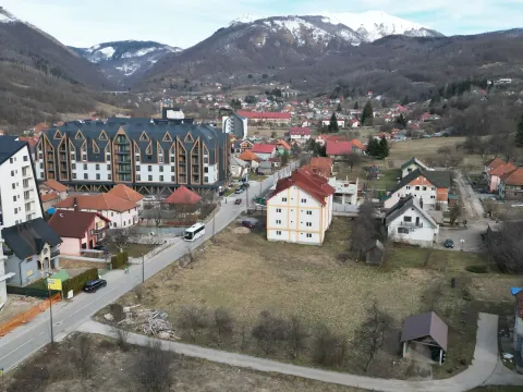 Sale, land lot, 2000m², Centar, Kolašin - image 2