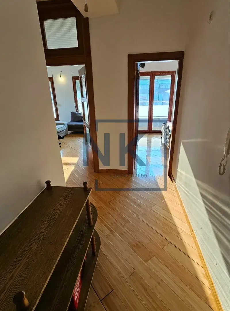 Izdavanje, dvosoban stan, 64m², Stari Aerodrom, Podgorica