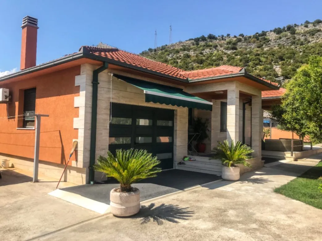 Prodaja,  poslovni prostor, 1360m2, Mareza, Podgorica