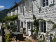 Rent, house, 240m², Donja Lastva, Tivat - image 1