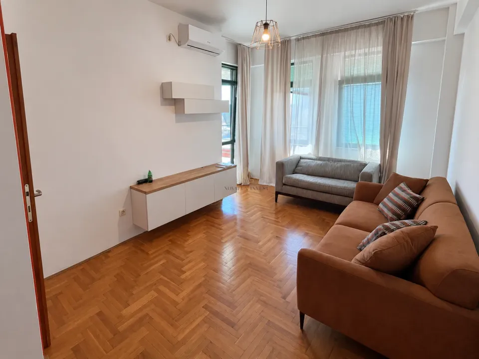 Rent, one bedroom apartment, 55m², Centar, Podgorica