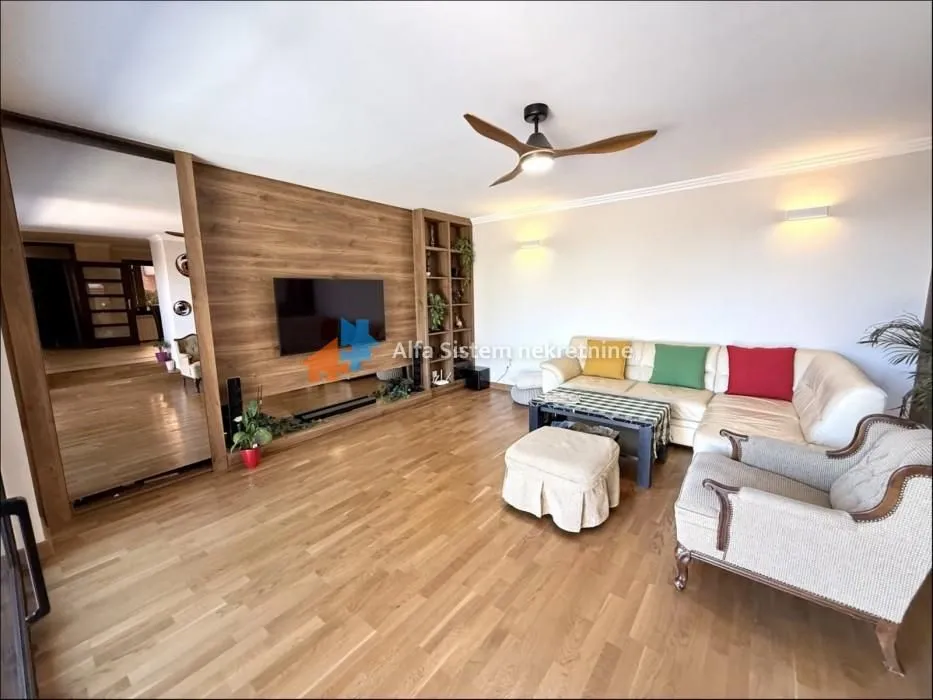 Rent, apartment, 150m², Višnjička Banja, Palilula Sve Podlokacije