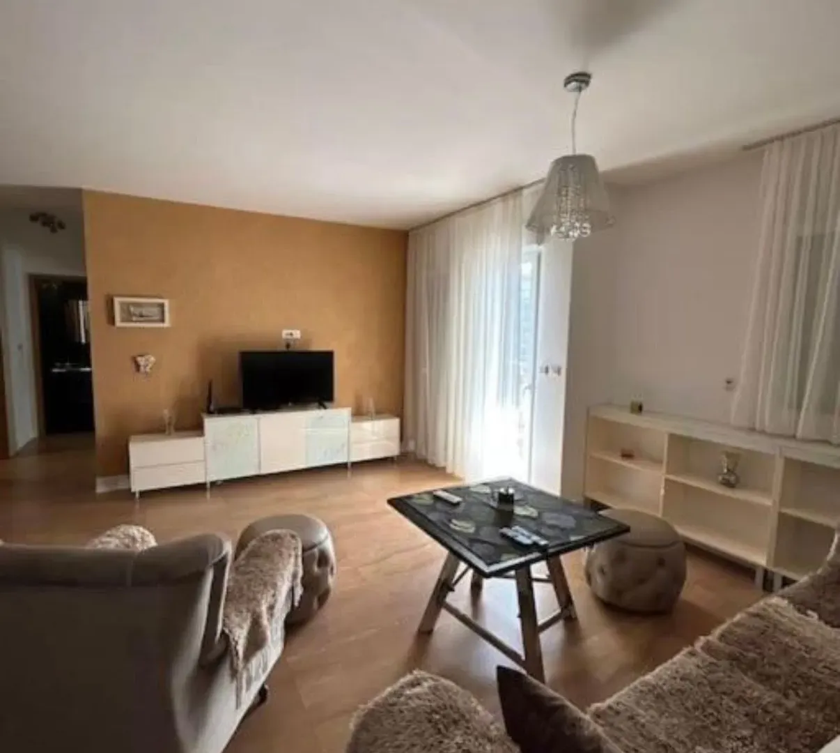Rent, one bedroom apartment, 64m², City Kvart, Podgorica