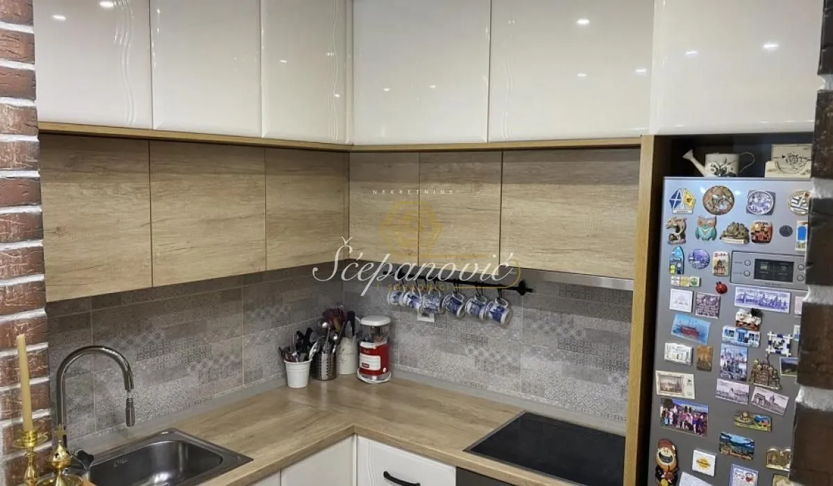 Prodaja, dvosoban stan, 55m², Bulevar patrijarha Pavla, Novi Sad Sve Podlokacije