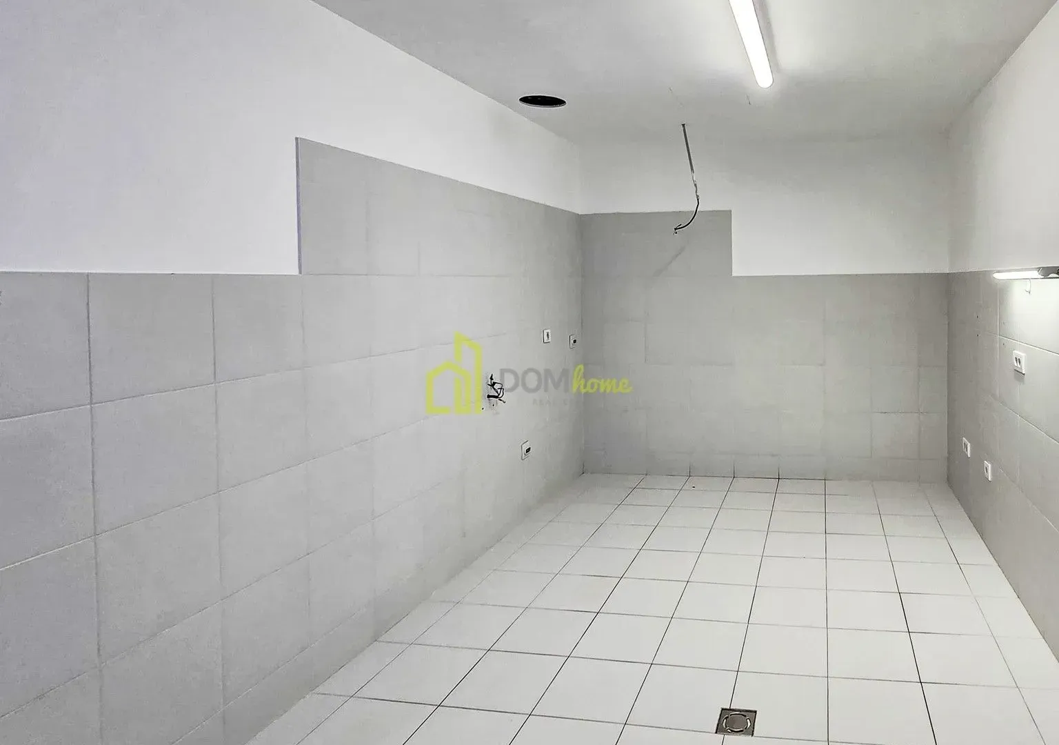 Rent, office space, 97m², City Kvart, Podgorica