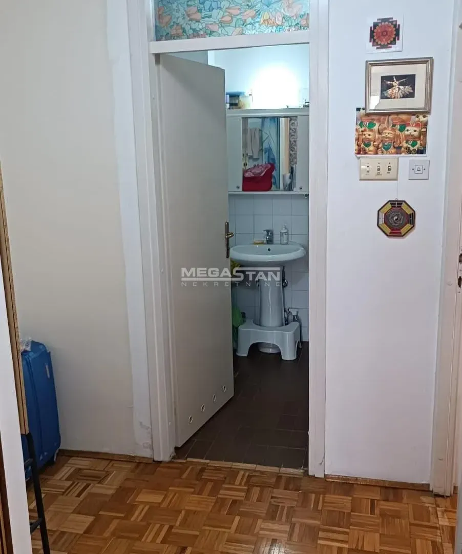 Sale, three bedroom apartment, 101m², Žarkovo, Beograd
