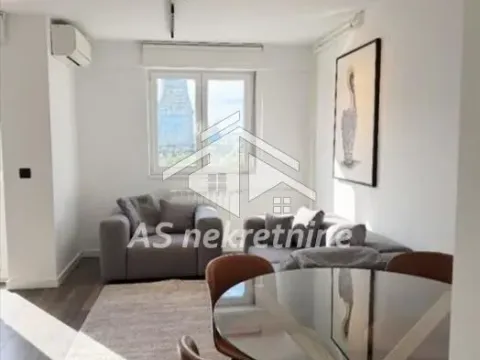 Izdavanje, četvorosoban stan, 80m², Savski Venac, Beograd - image 3