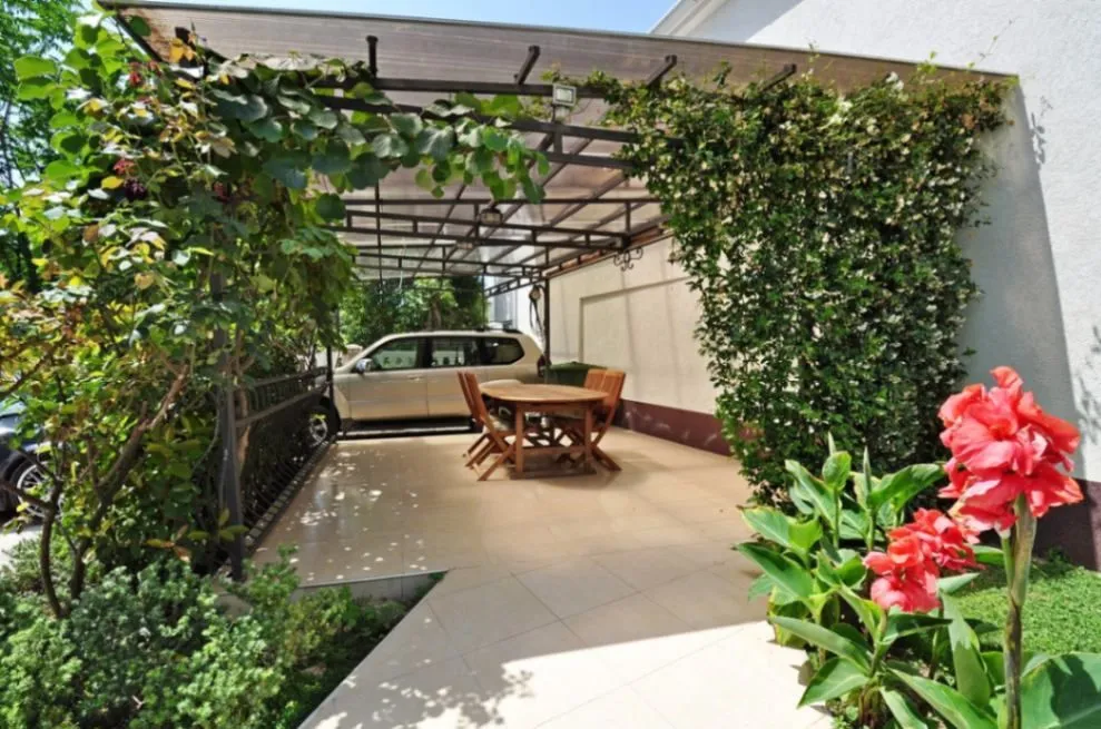 Prodaja, kuća, 283m², Seljanovo, Tivat