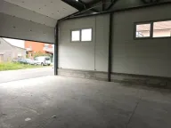 Izdavanje, poslovni prostor, 240m², Zemun Ugrinovci, Zemun Sve Podlokacije - image 2