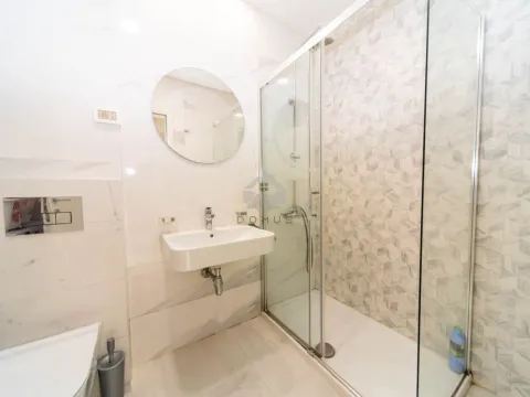 Rent, one bedroom apartment, 49m², Central Point, Podgorica - image 8