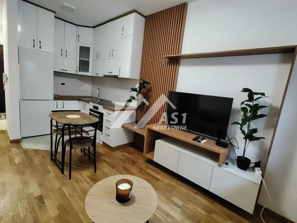 Izdavanje, jednosoban stan, 31m², Podbara, Novi Sad Sve Podlokacije