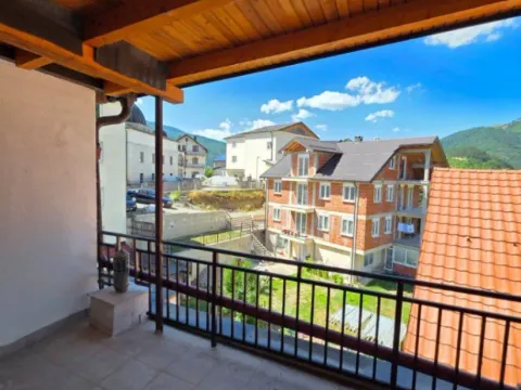 Sale, three bedroom apartment, 160m², Plav, Crna Gora - image 12