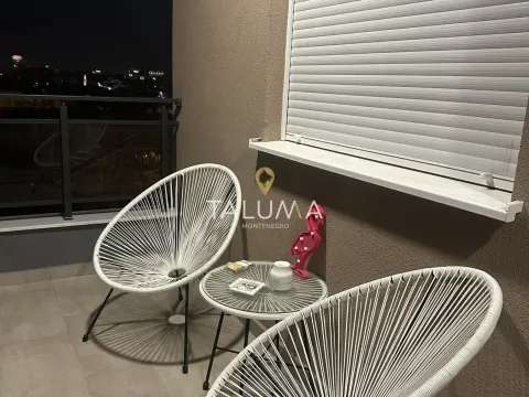 Prodaja, dvosoban stan, 66m², Stari Aerodrom, Podgorica - image 9