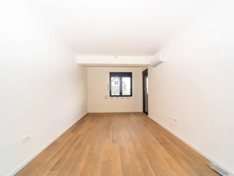 Sale, one bedroom apartment, 43m², Stari Aerodrom, Podgorica - image 1