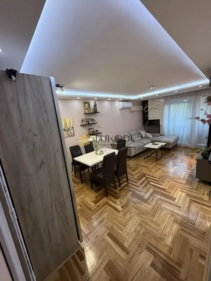 Prodaja, jednosoban stan, 42m², Kej, Novi Sad Sve Podlokacije