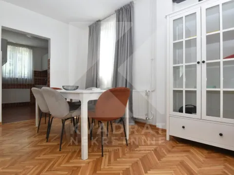 Izdavanje, kuća, 250m², Zagorič, Podgorica - image 6