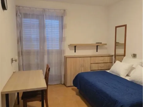 Sale, one bedroom apartment, 40m², Bečići, Budva - image 4