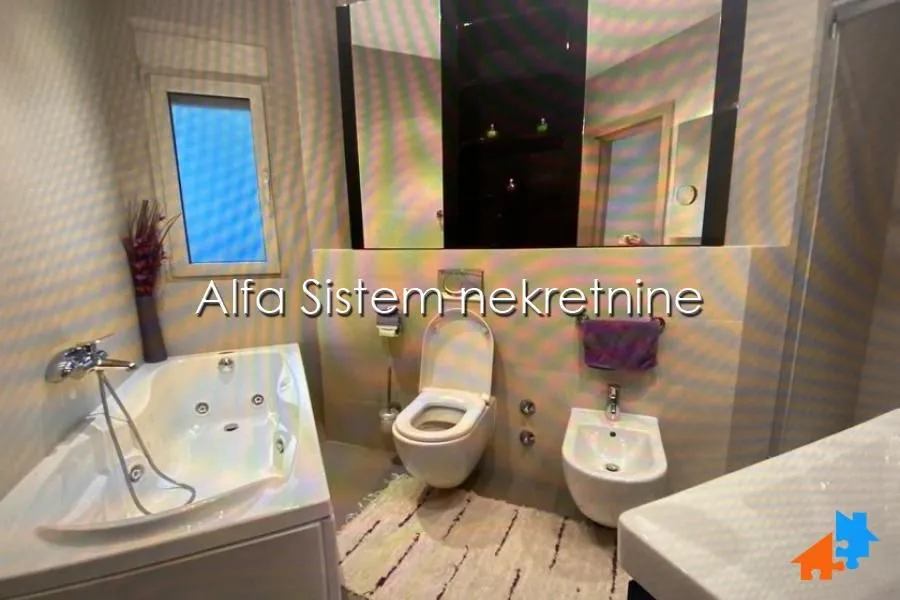 Rent, house, 320m², Savski Venac, Beograd