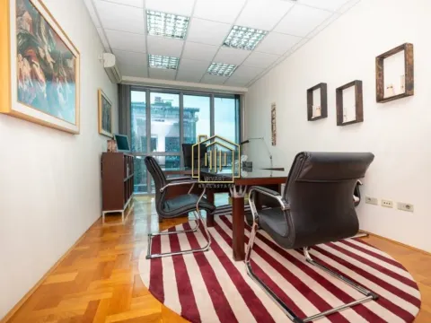 Izdavanje, poslovni prostor, 78m², Preko Morače, Podgorica - image 5