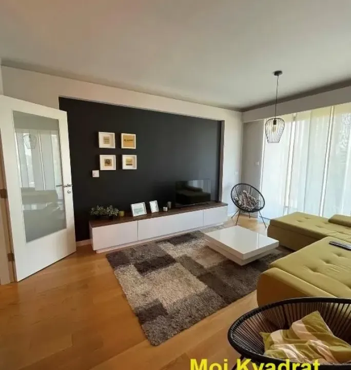 Izdavanje, dvosoban stan, 53m², Novi Beograd Blok 65, Novi Beograd Sve Podlokacije