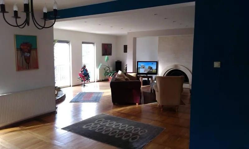 Sale, house, 350m², Banjica, Voždovac Sve Podlokacije