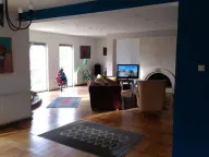 Sale, house, 350m², Banjica, Voždovac Sve Podlokacije - image 2