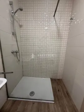 Prodaja, jednosoban stan, 46m², City Kvart, Podgorica - image 11