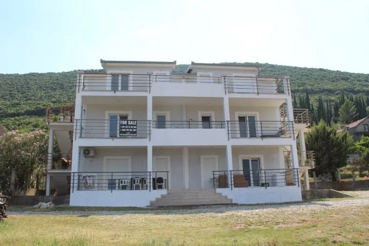 Prodaja, stan, 360m², Herceg Novi, Crna Gora