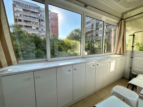 Izdavanje, dvosoban stan, 58m², Novi Beograd Blok 63, Novi Beograd Sve Podlokacije - image 16