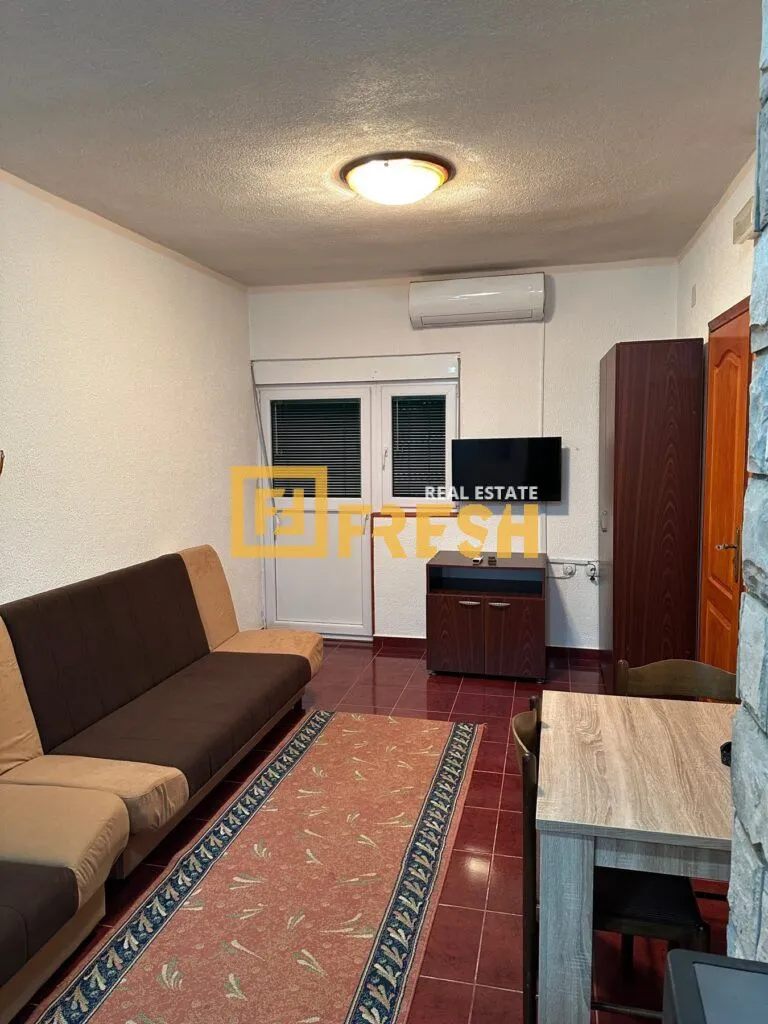 Sale, house, 310m², Kolašin, Crna Gora