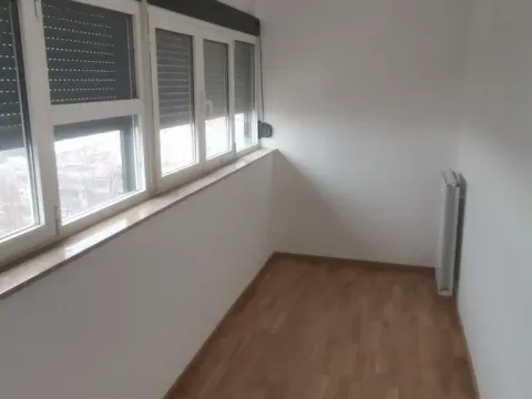 Prodaja, jednosoban stan, 32m², Zemun Sve Podlokacije, Beograd - image 4