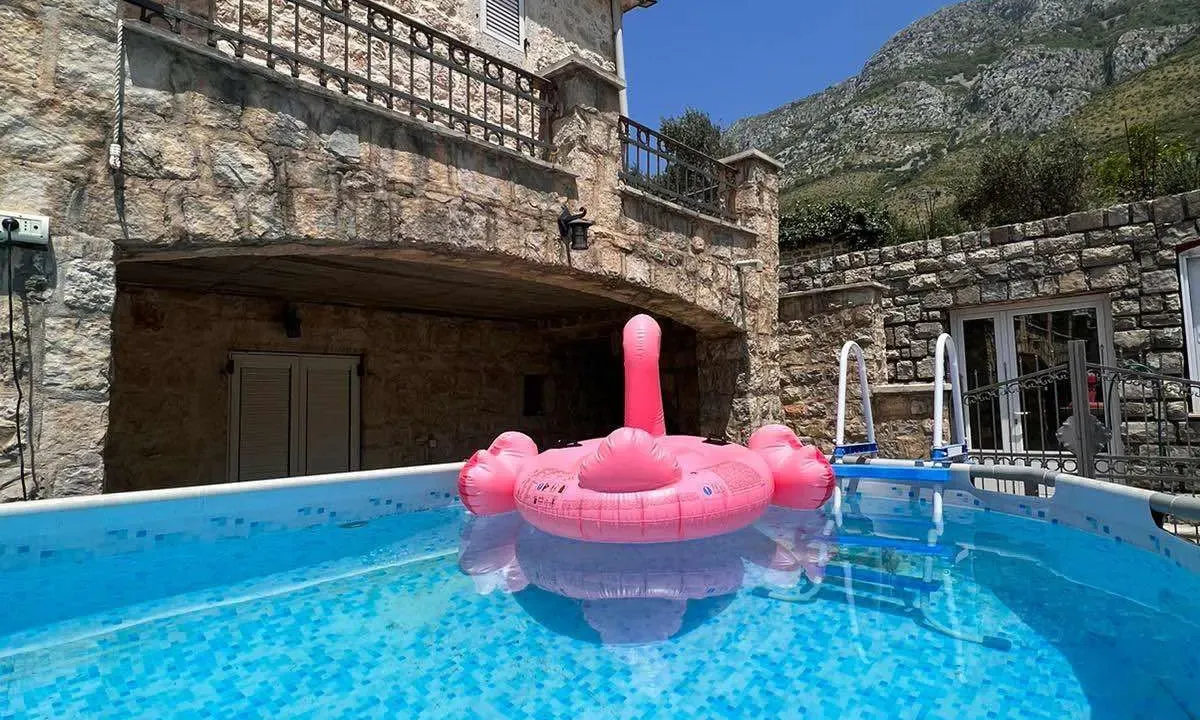 Prodaja, kuća, 300m², Budva, Crna Gora