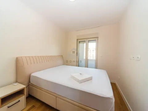 Izdavanje, jednosoban stan, 49m², Central Point, Podgorica - image 6