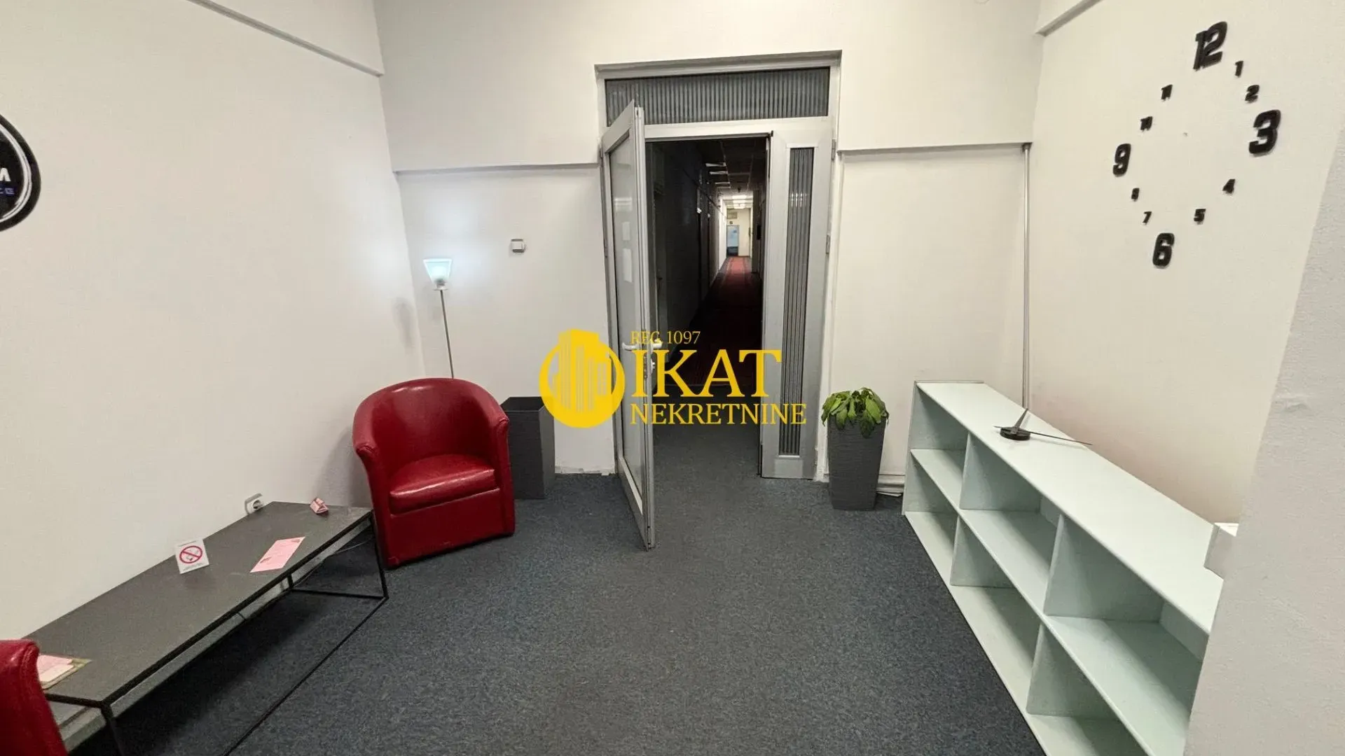 Rent, office space, 34m², Južni Bulevar, Vračar Sve Podlokacije