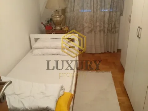 Izdavanje, dvosoban stan, 55m², Stari Aerodrom, Podgorica - image 17