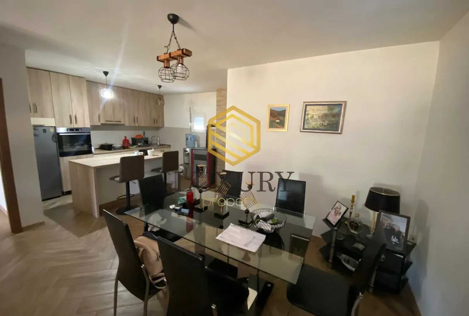 Sale, house, 280m², Zeta, Podgorica