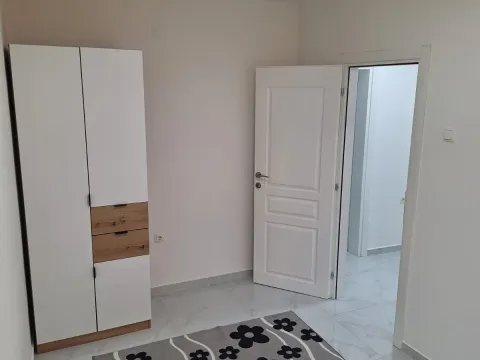 Rent, two bedroom apartment, 73m², Gintaš, Podgorica - image 10